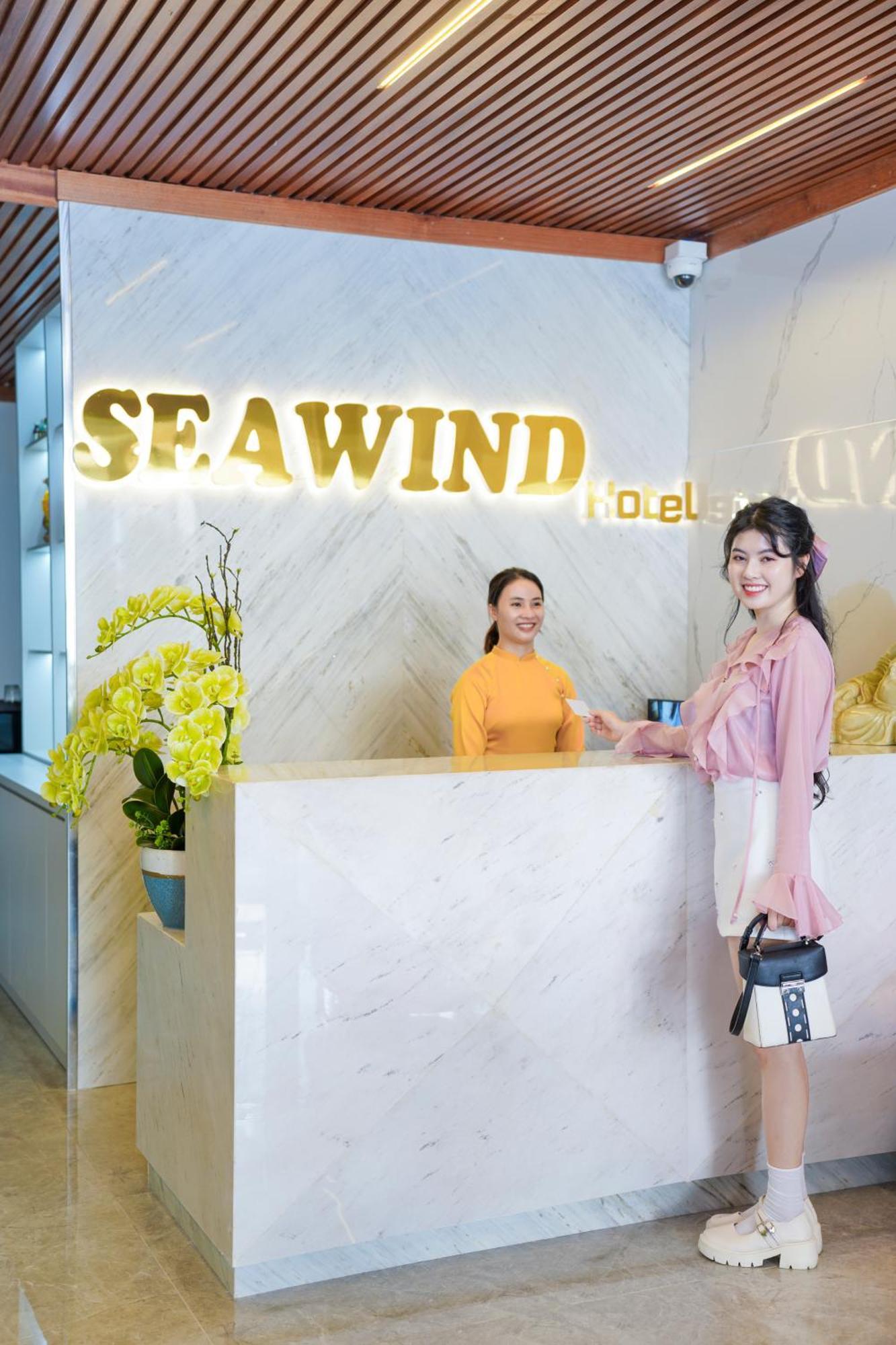 Sea Wind Hotel By Thg Đà Nẵng Exterior foto