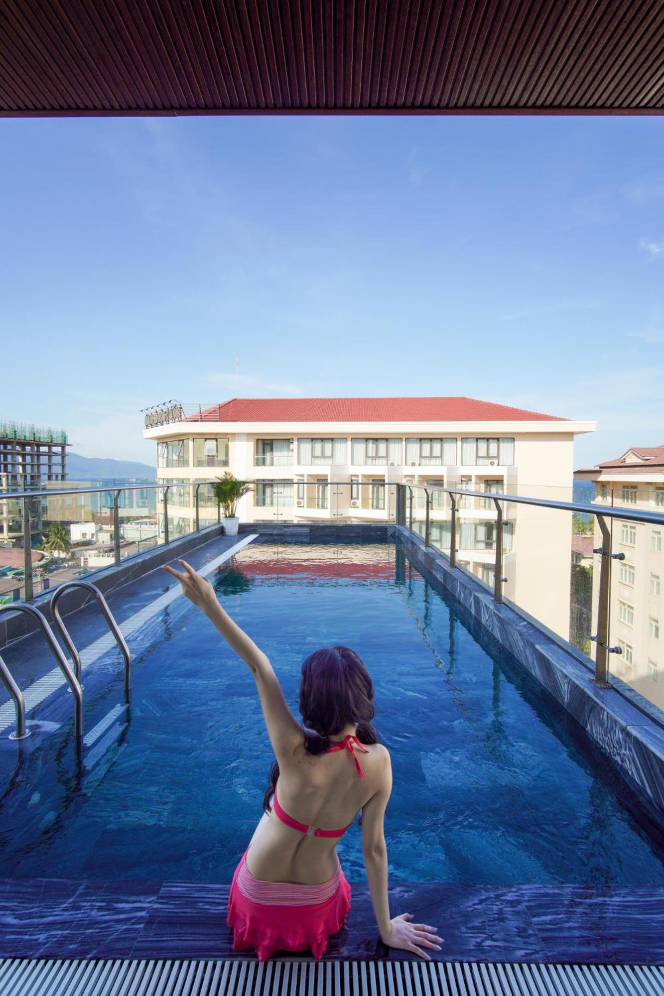 Sea Wind Hotel By Thg Đà Nẵng Exterior foto