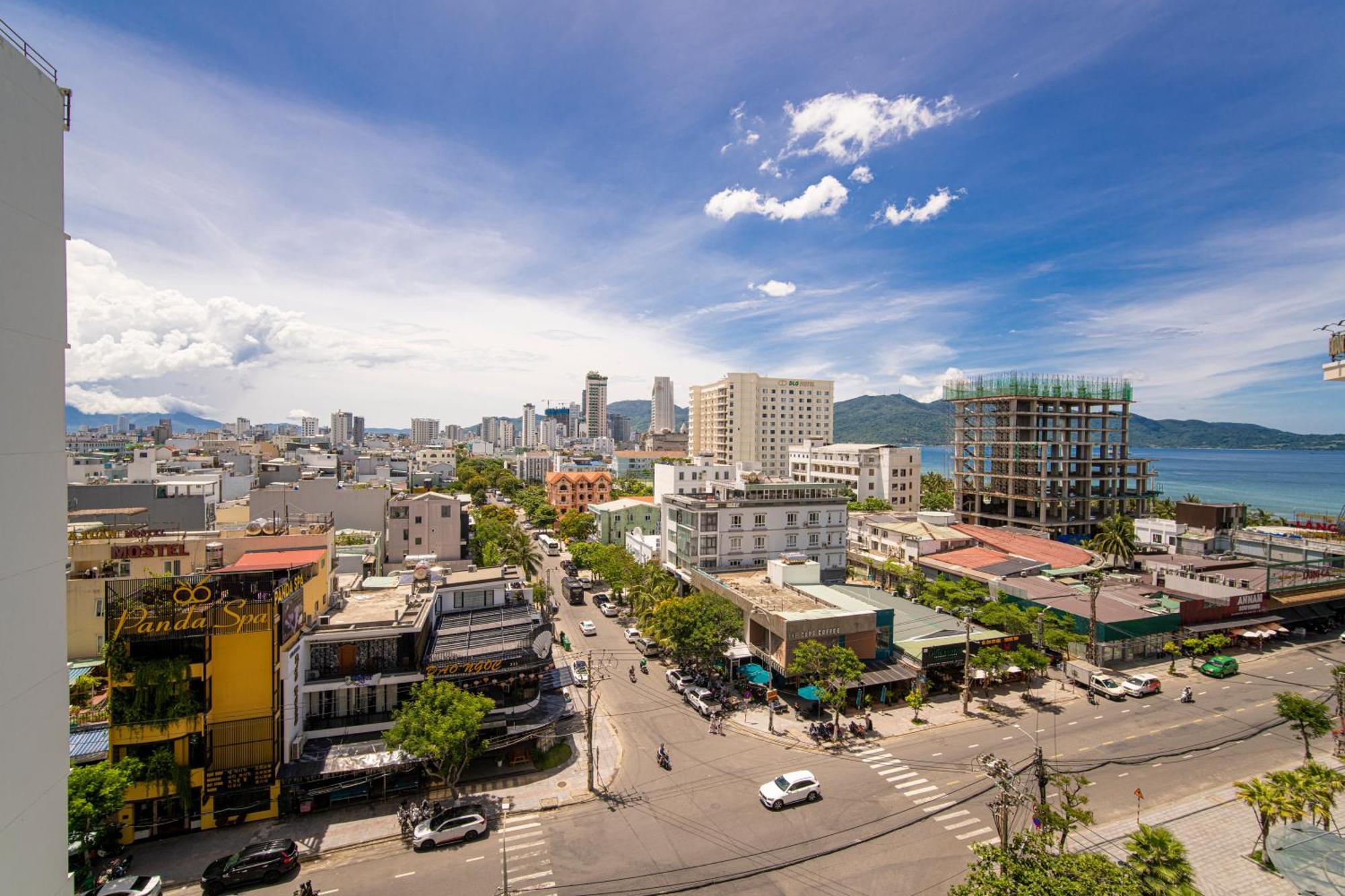 Sea Wind Hotel By Thg Đà Nẵng Exterior foto